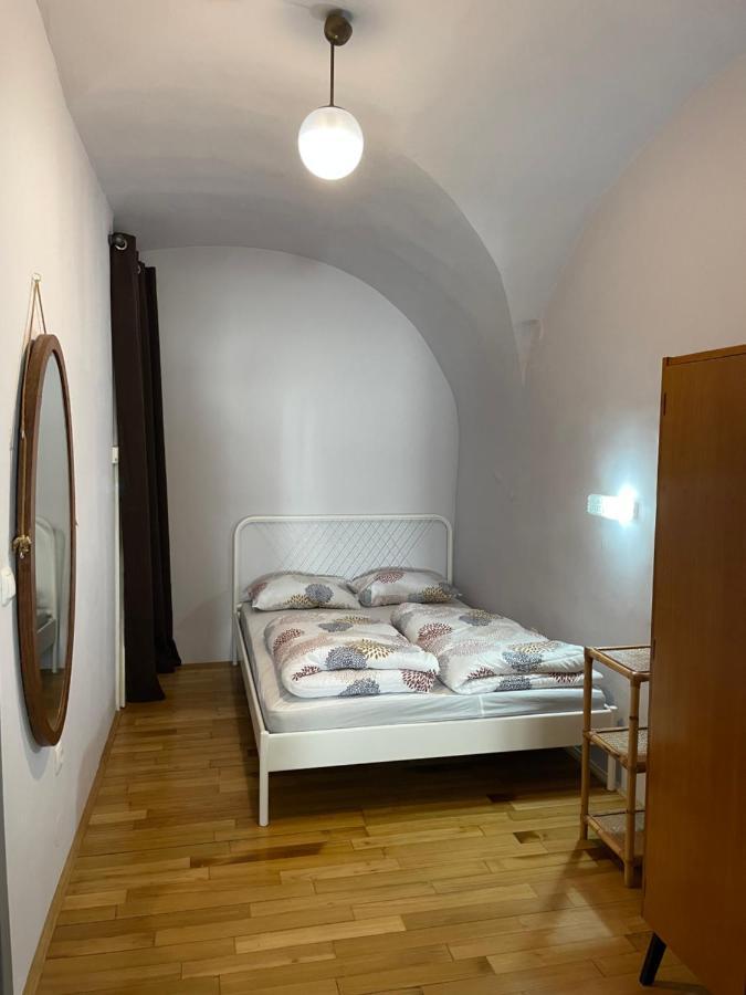Vintage Charm Apartment Liubliana Exterior foto